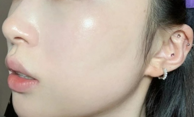 孕期到底能不能化妆这个说法火了,孕妇可以化妆吗日常妆简单又好看