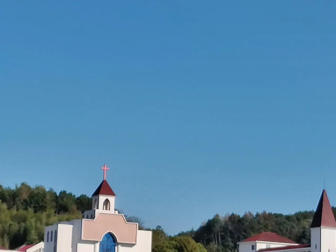 教你一招，从教堂的样子来分辨是什么教