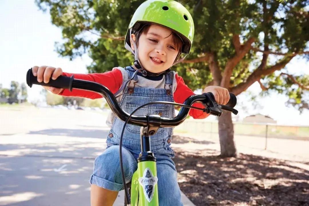 户外亲子长高运动训练儿童,周末适合孩子户外消耗体力的运动