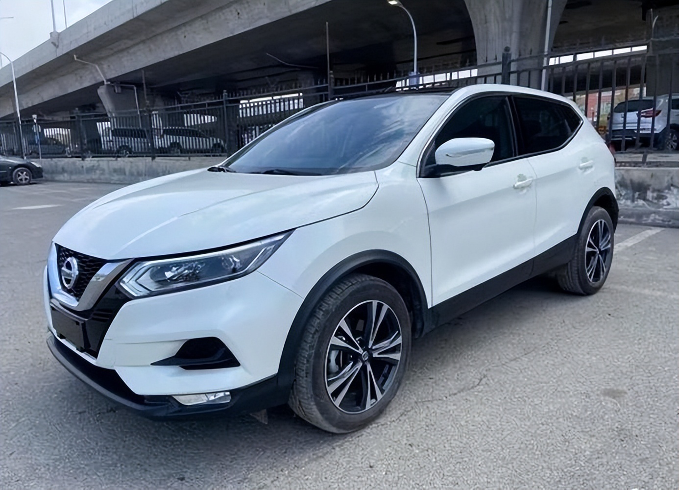 7万级最热门的两款suv该怎么选,10万块能买中型suv不妨看看这几款