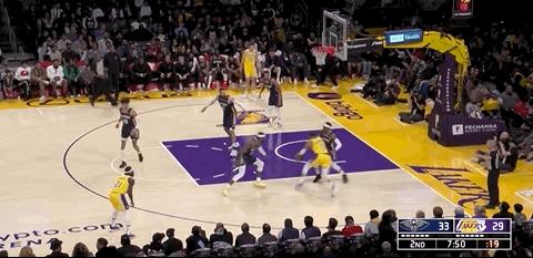 詹姆斯准三双湖人轻取森林狼湖人,恭喜湖人季前赛三连胜合集