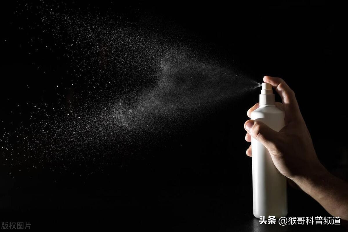 洒出去的水有形状，射出去的光也有形状吗？