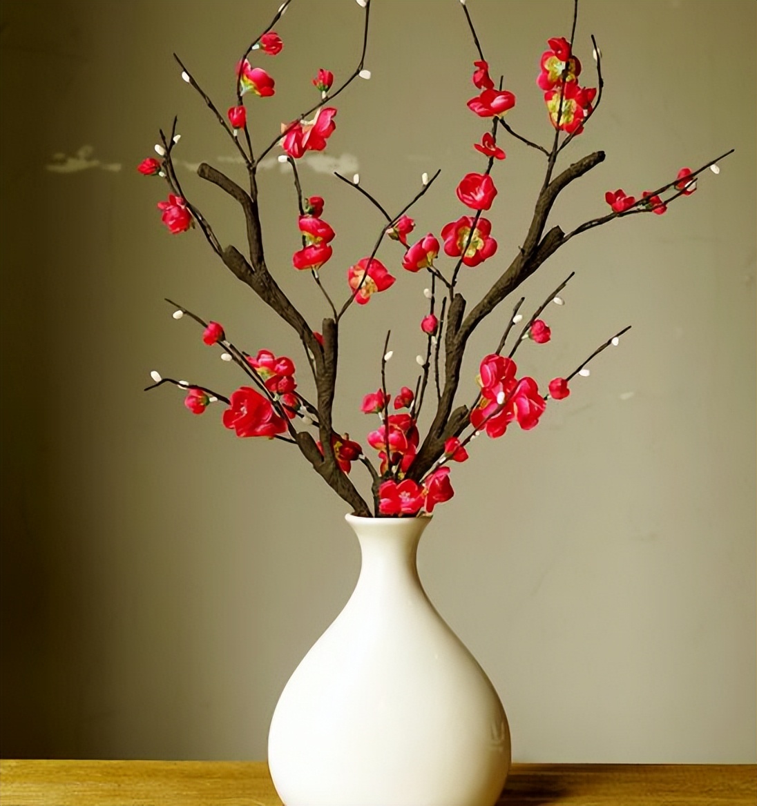 10首春节诗词领略传统中国年,关于新年弘扬传统文化的经典诗词