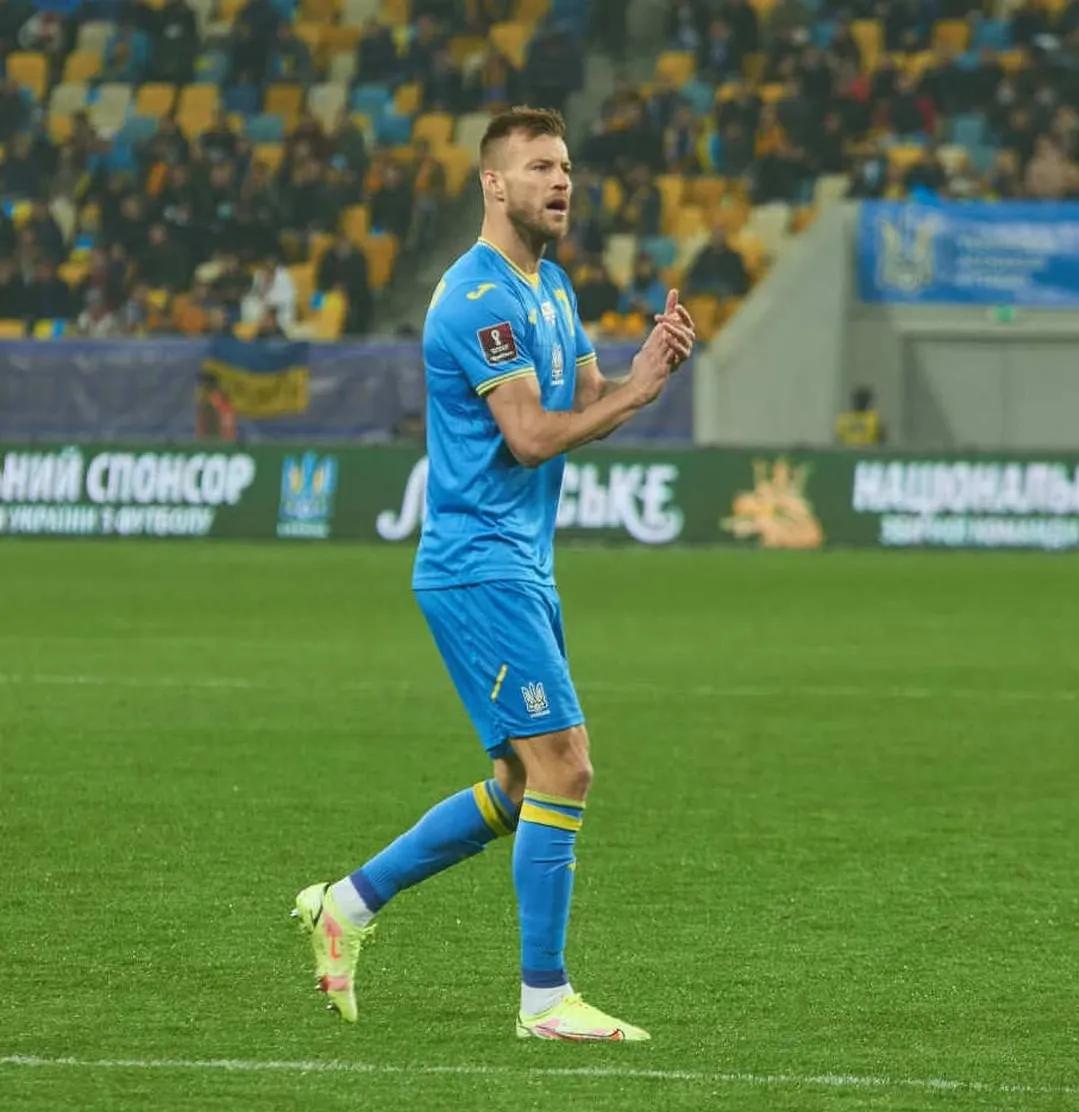 足球小国十大球星,足球小国走出哪些巨星