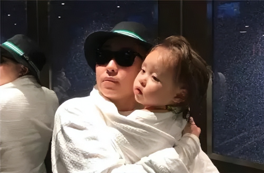 身价千万女老板40年寻家后续,29岁女老板花50万生子