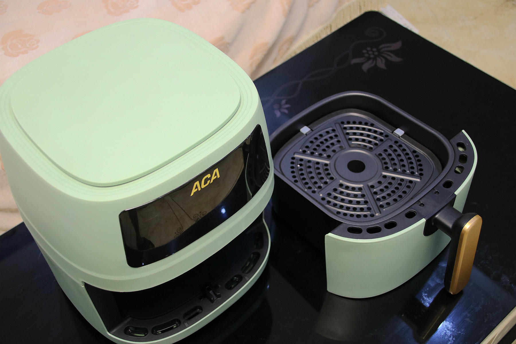 aca空气炸锅第一次使用教程,aca空气炸锅使用方法