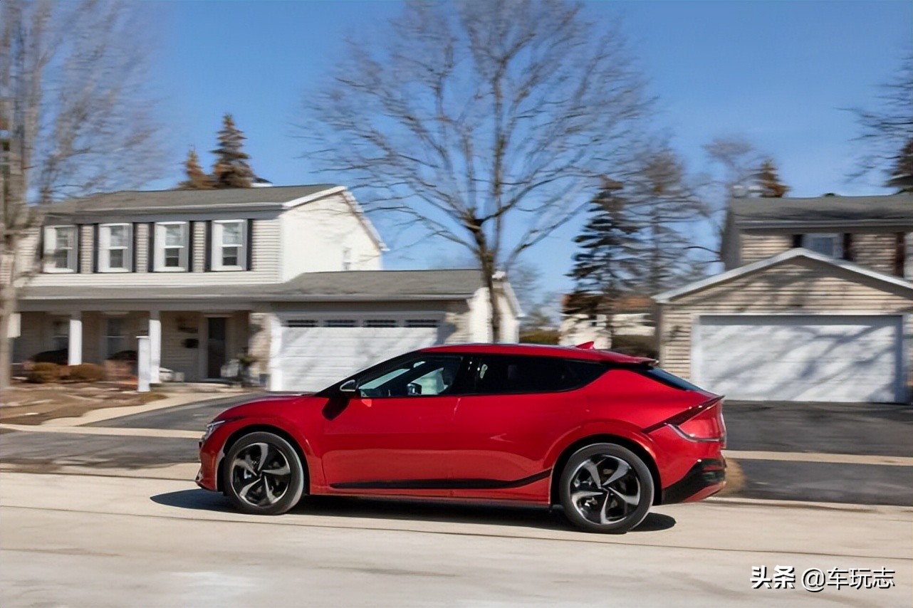 起亚纯电轿跑ev6上市热销,起亚EV6车型