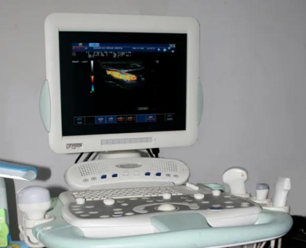 女子到黑医院做流产手术,小诊所打胎大出血