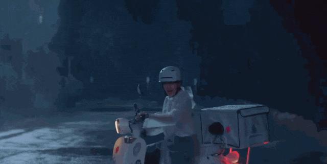 央视批评甜宠剧对应片段,央视批评甜宠剧原文