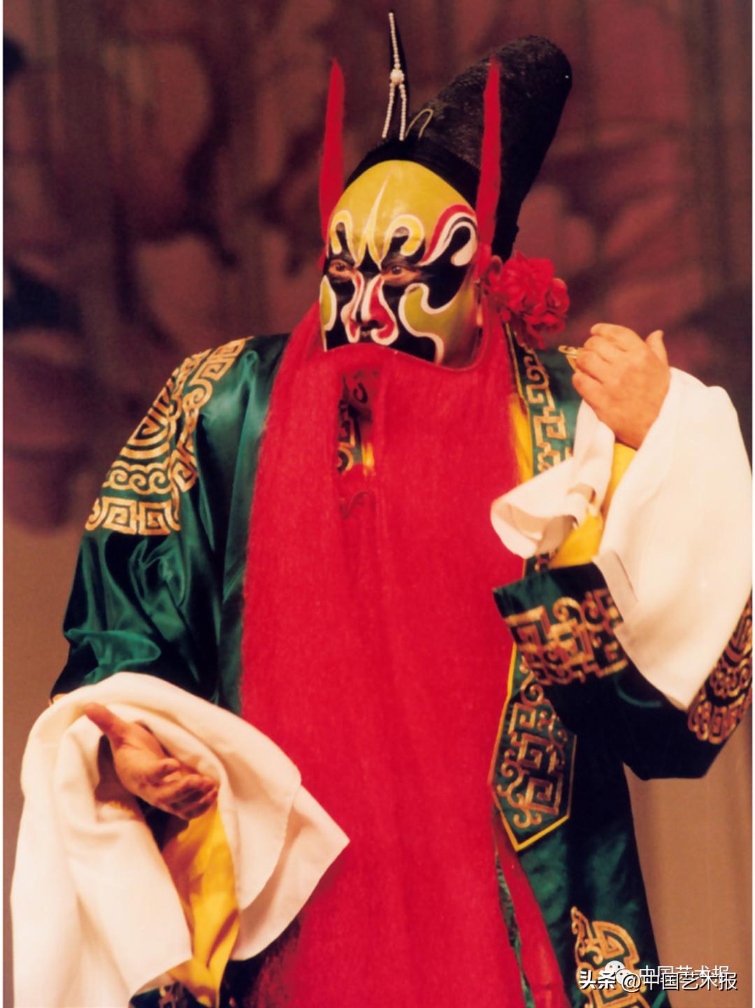 杩欎釜灞曡涓轰粈涔堜細闇囨捈浜哄績,杩欎釜灞曡鎵撶牬鑹烘湳鍜岀敓娲荤殑鐣岄檺