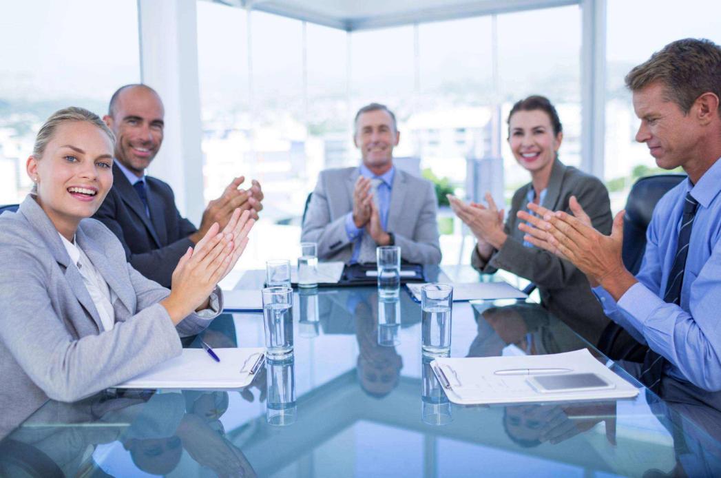 管理者过度自信属于管理者特征吗,管理者过度自信管理对团队的影响