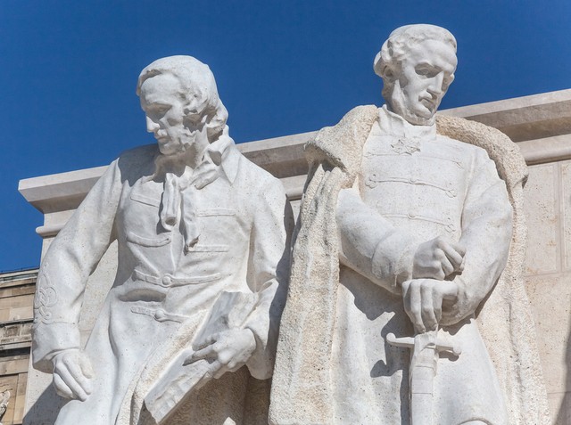 100条历史典故了解半部中国历史,100条经典历史典故读懂中国历史