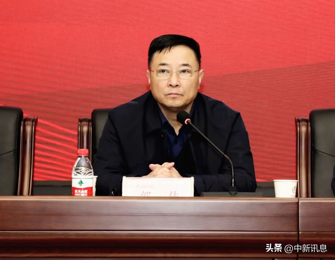 我院举行日间手术启动仪式,医院冲击波碎石机开机仪式