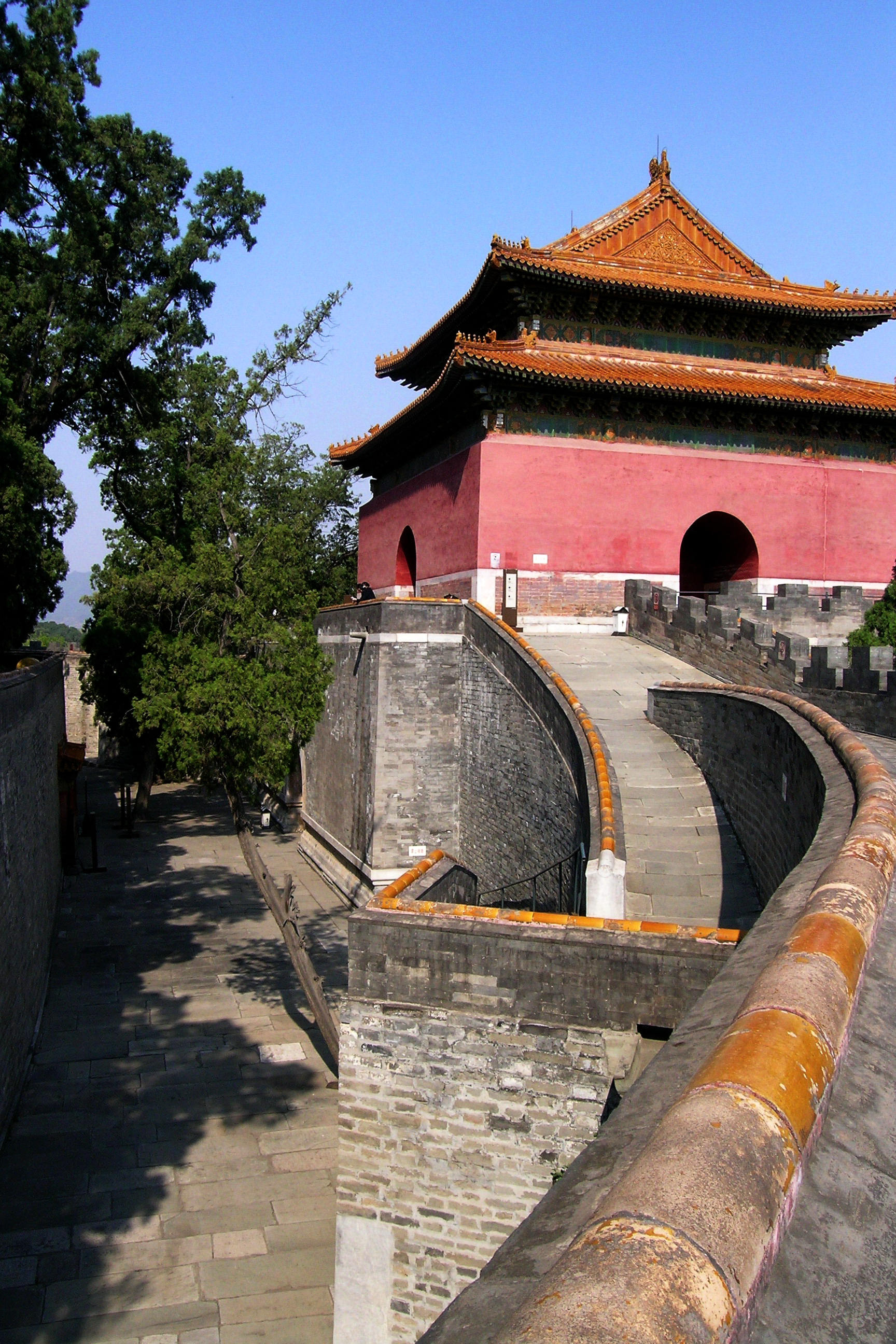 十三陵长陵殉葬,给爷爷下葬