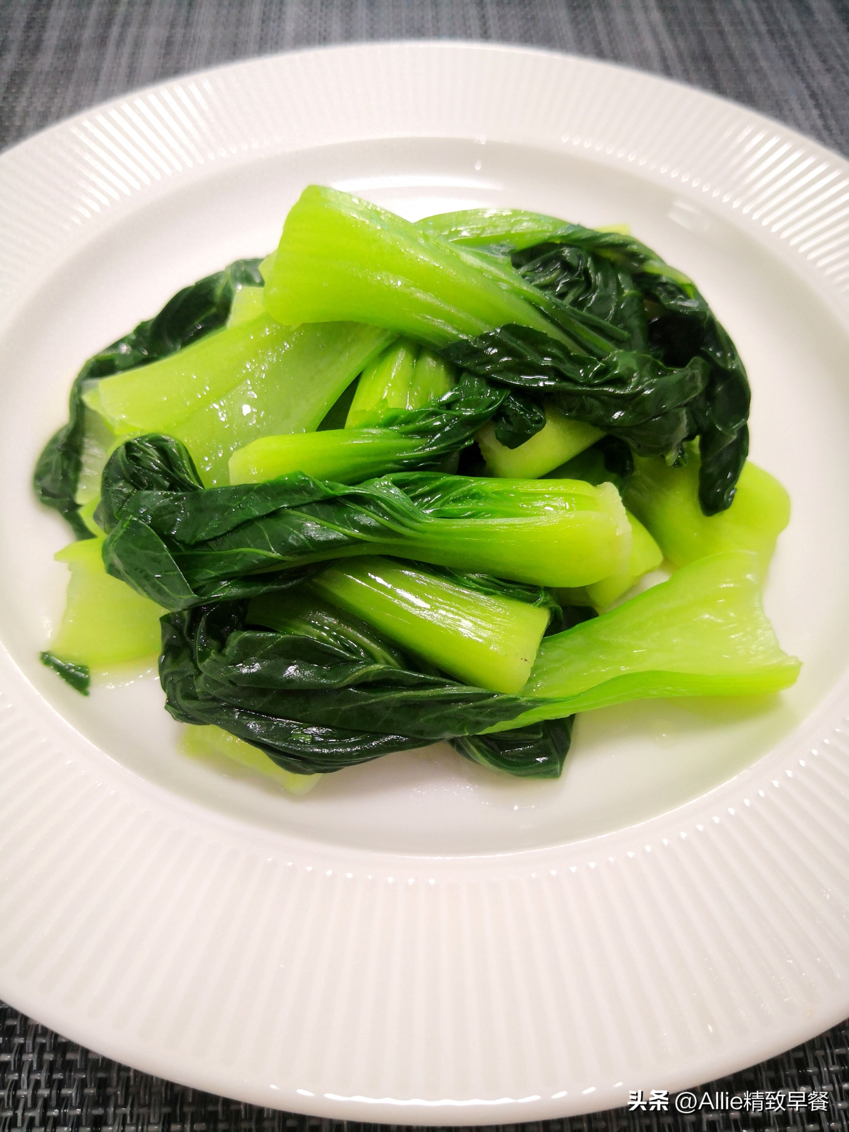 馄饨皮加什么添加剂最好,买的馄饨皮里面有添加剂吗