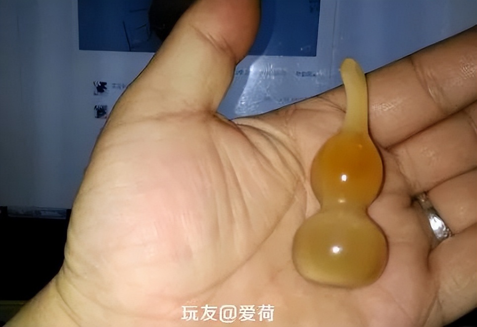 牦牛角盘玩前后对比,牦牛角能盘出包浆吗