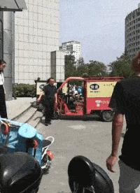 涔濅釜鍔ㄤ綔濮垮娍鎽嗘媿,涔濅釜鎵嬪娍鍔ㄤ綔