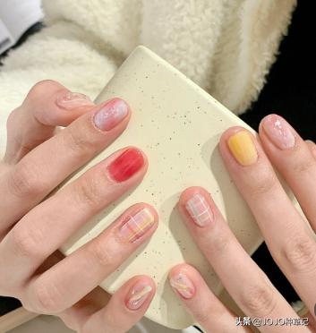 适合春秋的十款美甲有你喜欢的么,2022新年美甲总有一款适合你