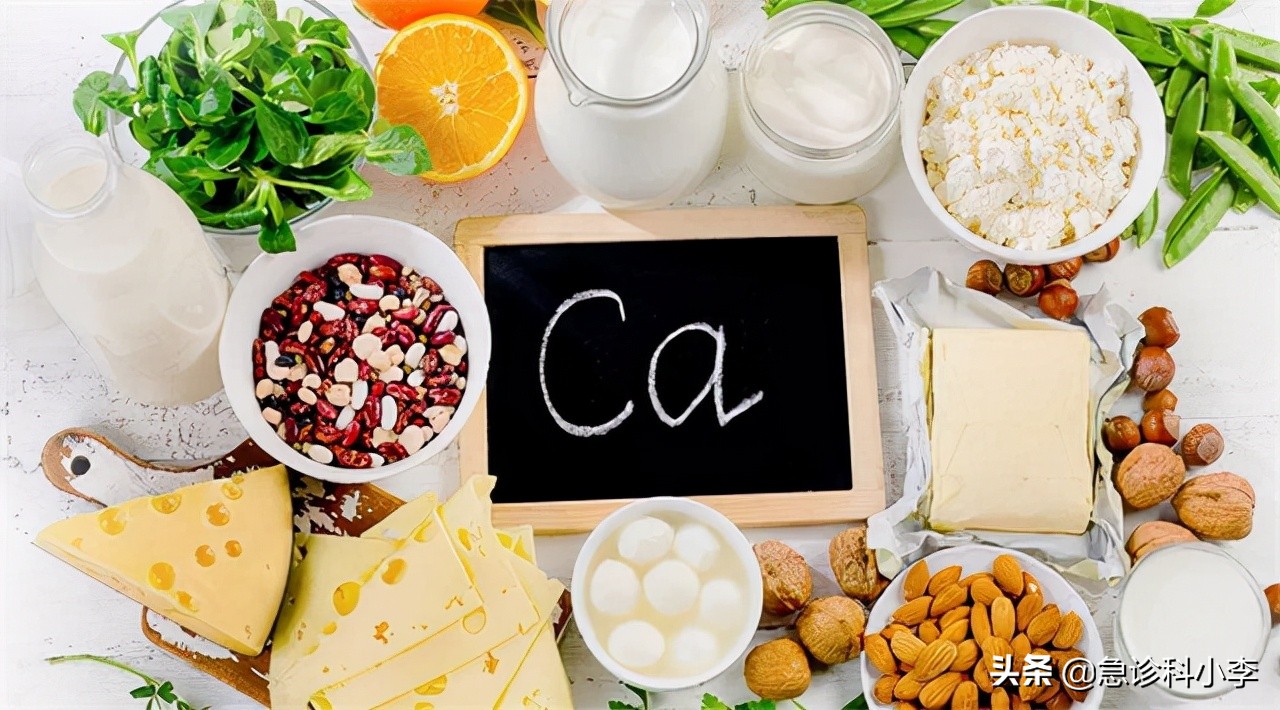 睡觉时突然腿抽筋是缺钙引起的吗,睡觉腿抽筋除了缺钙还有3个原因