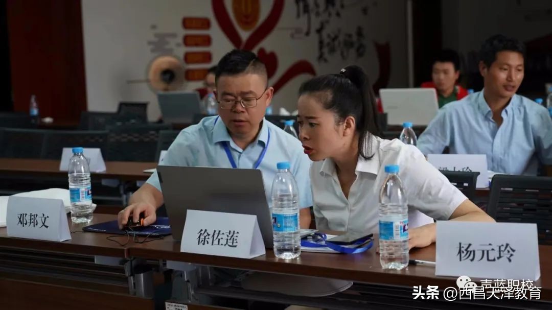 鍒涙柊鍒涗笟澶ц禌璺紨ppt,鍒涙柊鍒涗笟澶ц禌璺紨ppt瑕佷笉瑕佸仛鐩綍