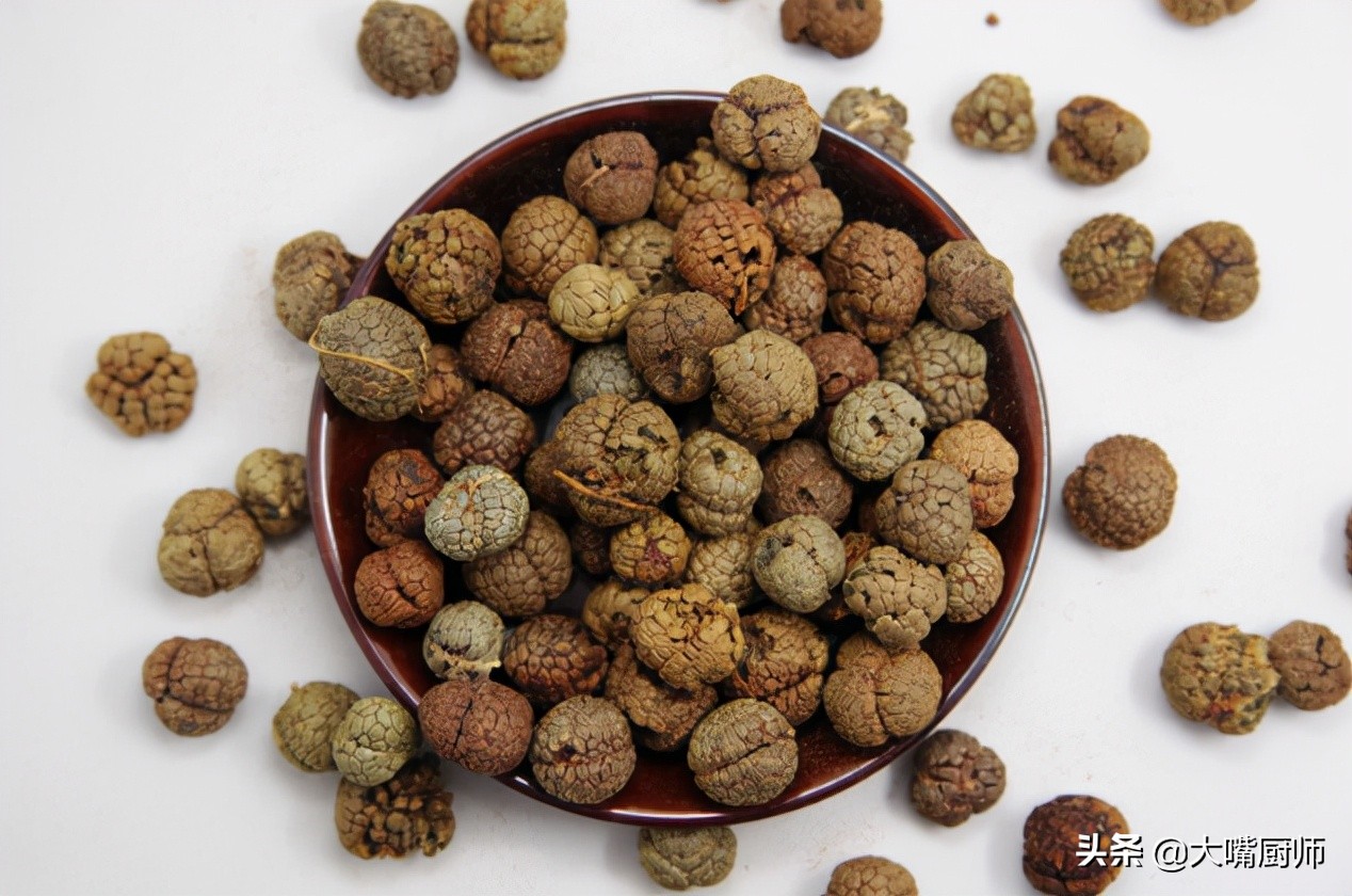 卤猪肉怎么炖得又烂又香,卤肉汤二次卤怎么加调料