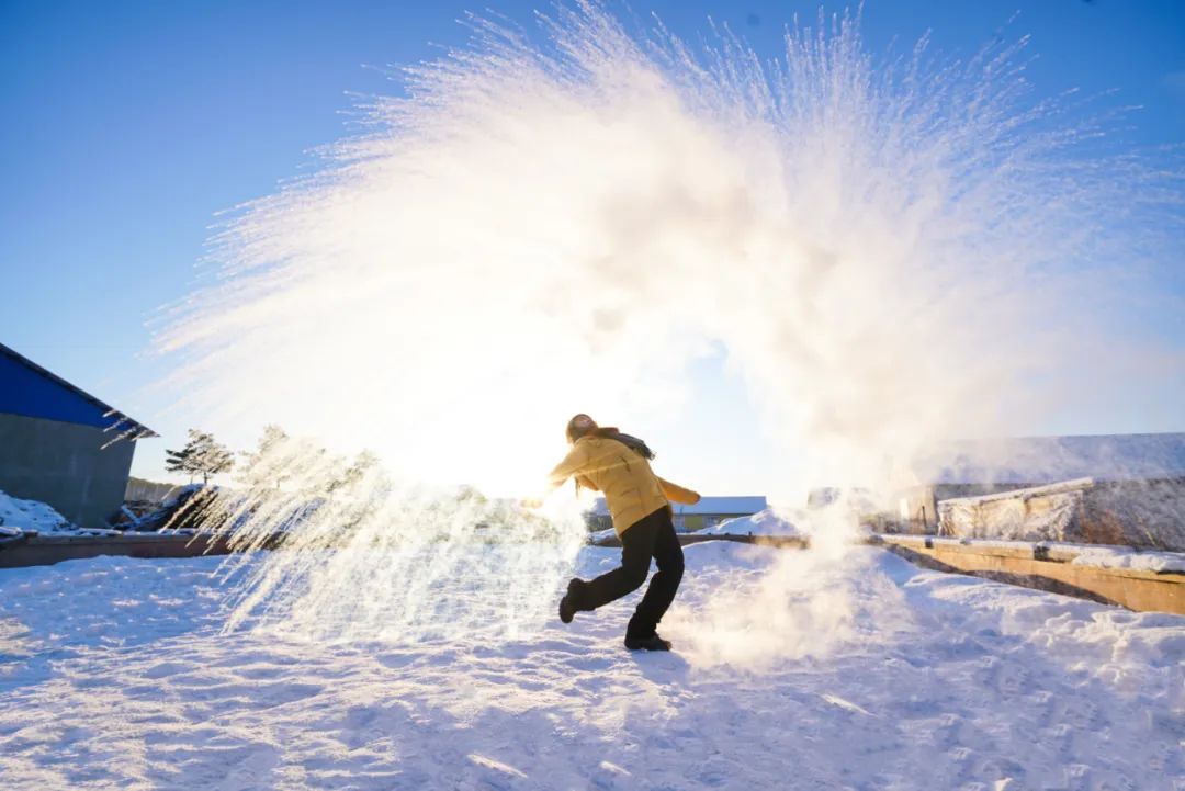 去哪看极光最好的地方,去哪里看极光最好的地方