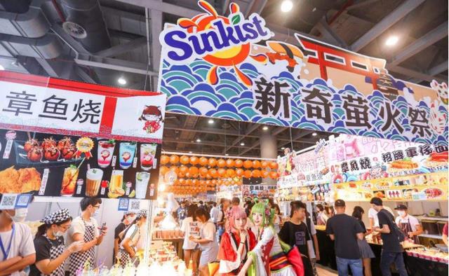 不是吧阿sir，广州“外围女”闯进cos圈，这圈子还不够浑浊？