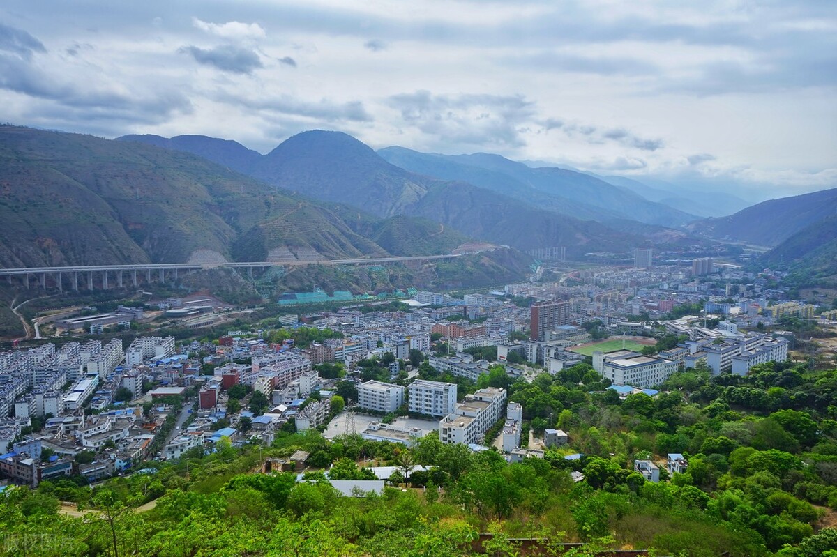 云南除了西双版纳哪里还适合过冬,西双版纳景洪避寒的地方