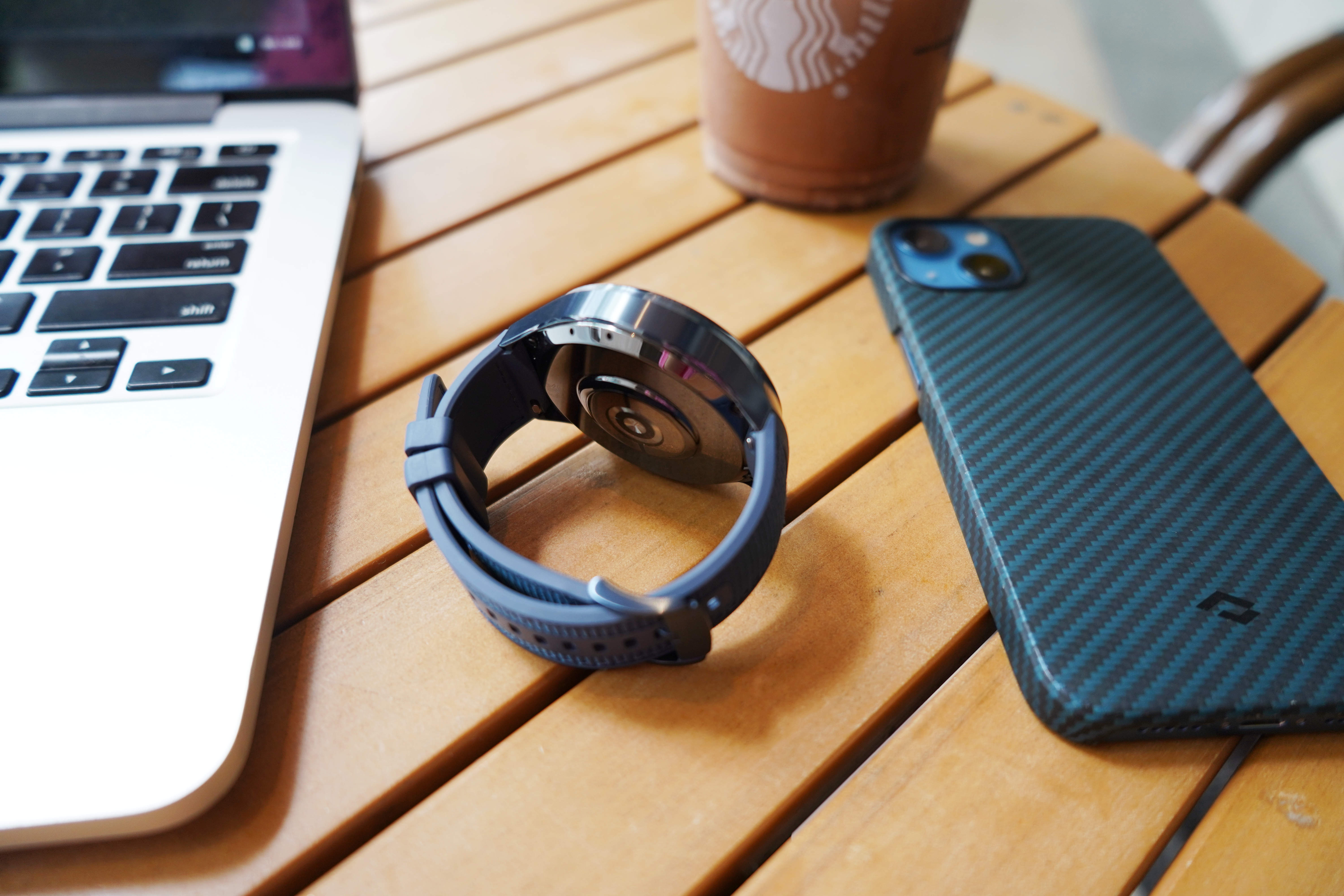 华为最新智能手表watch4pro价格,智能手表华为watch4pro怎么样