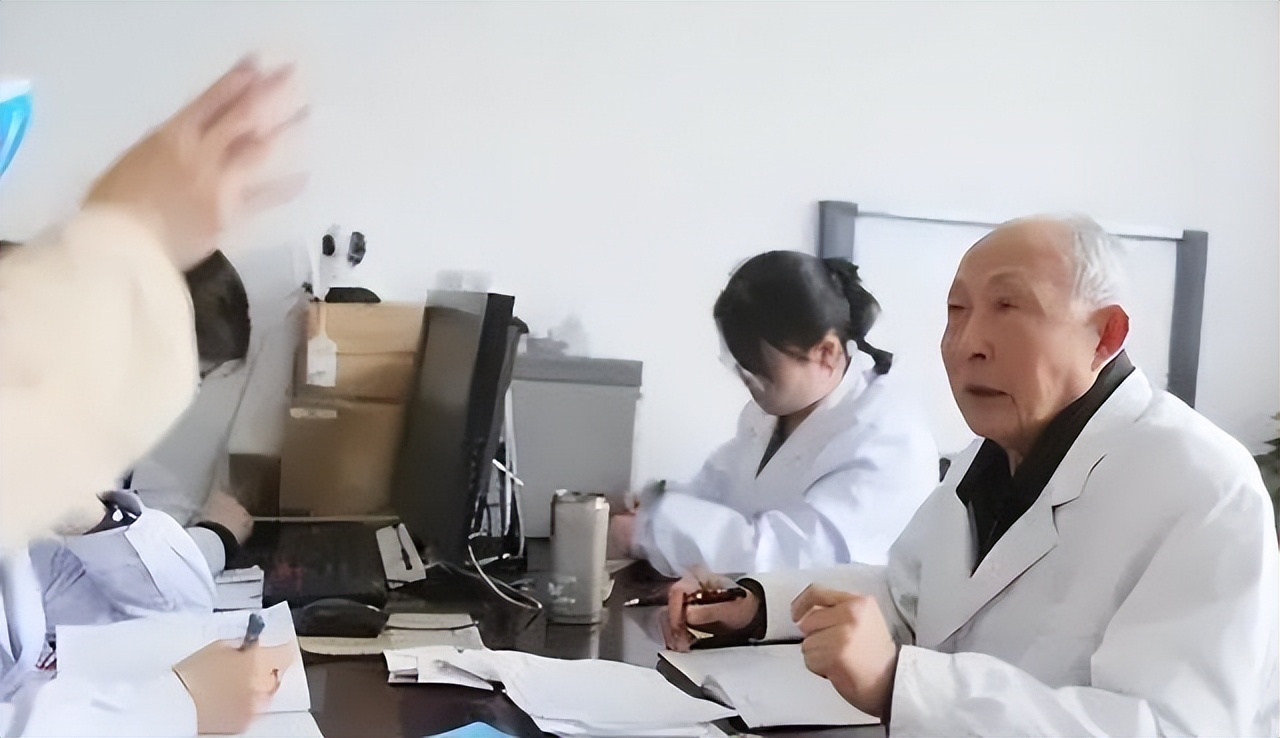 四川小伙卖玩具枪被判无期徒刑,四川小伙购买玩具枪判刑