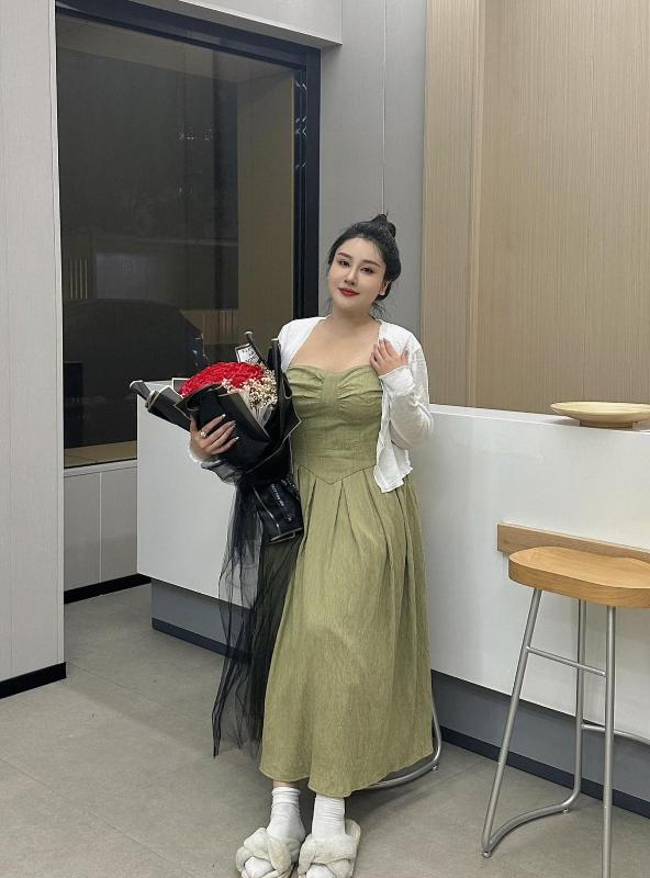 170斤超大号模特,大码模特180斤却没有赘肉