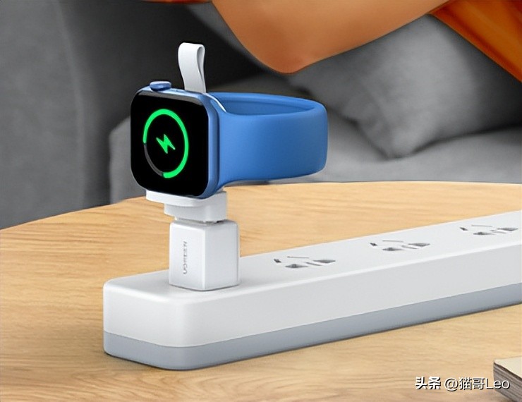 安克磁吸充电宝对比苹果外接电池,苹果安克磁吸无线充电宝