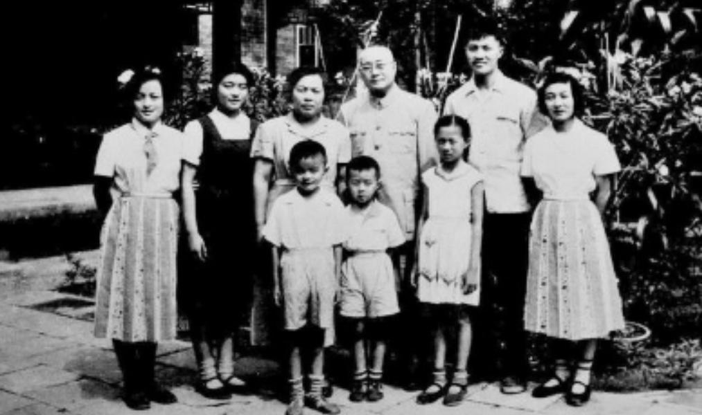 57年*伯承刘**收到中央任命状，因何致信毛主席辞职：请免去我的职位