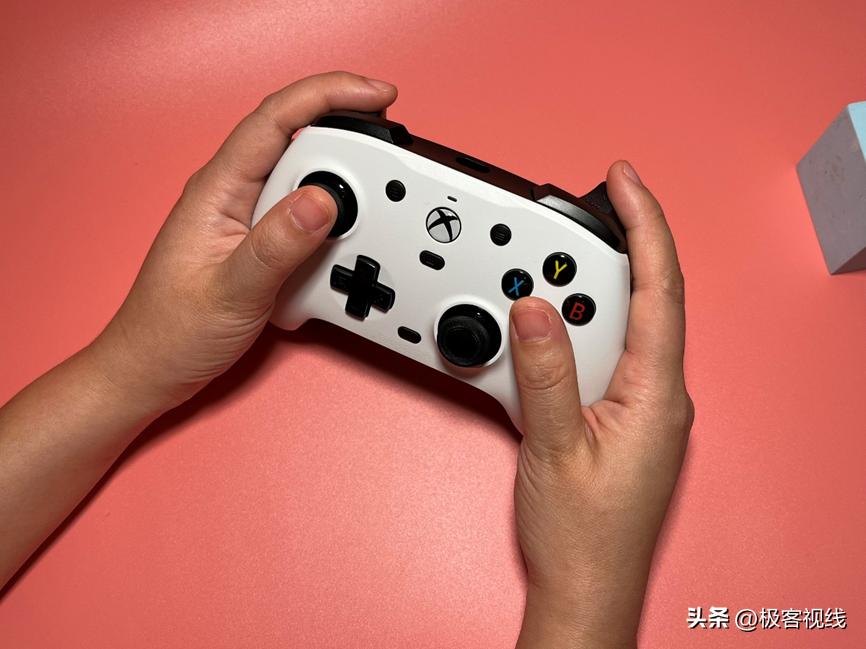 盖世小鸡g7微软授权手柄,小鸡手柄g7