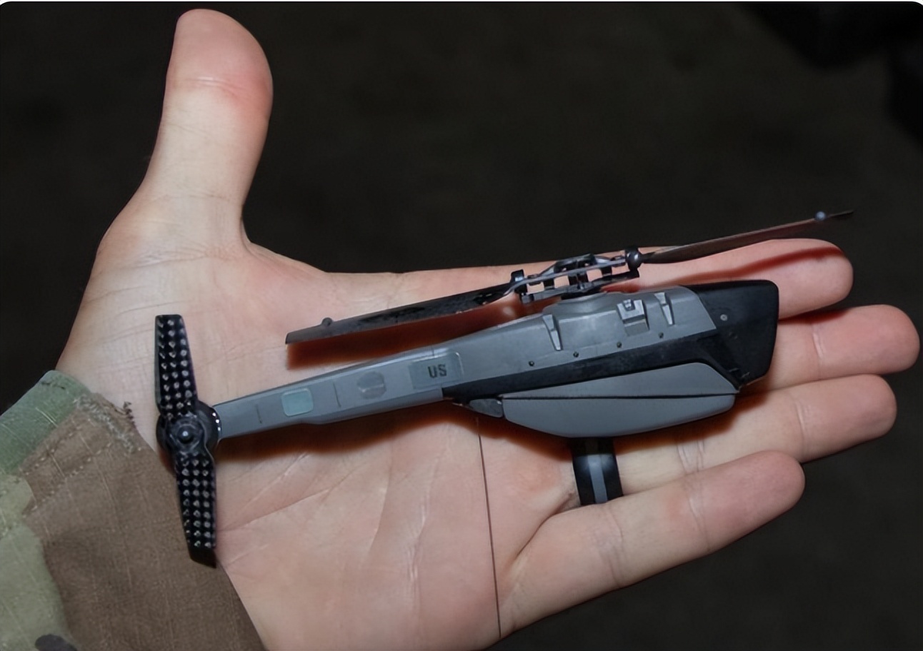 黑黄蜂微型侦察无人机,最先进的黄蜂无人机