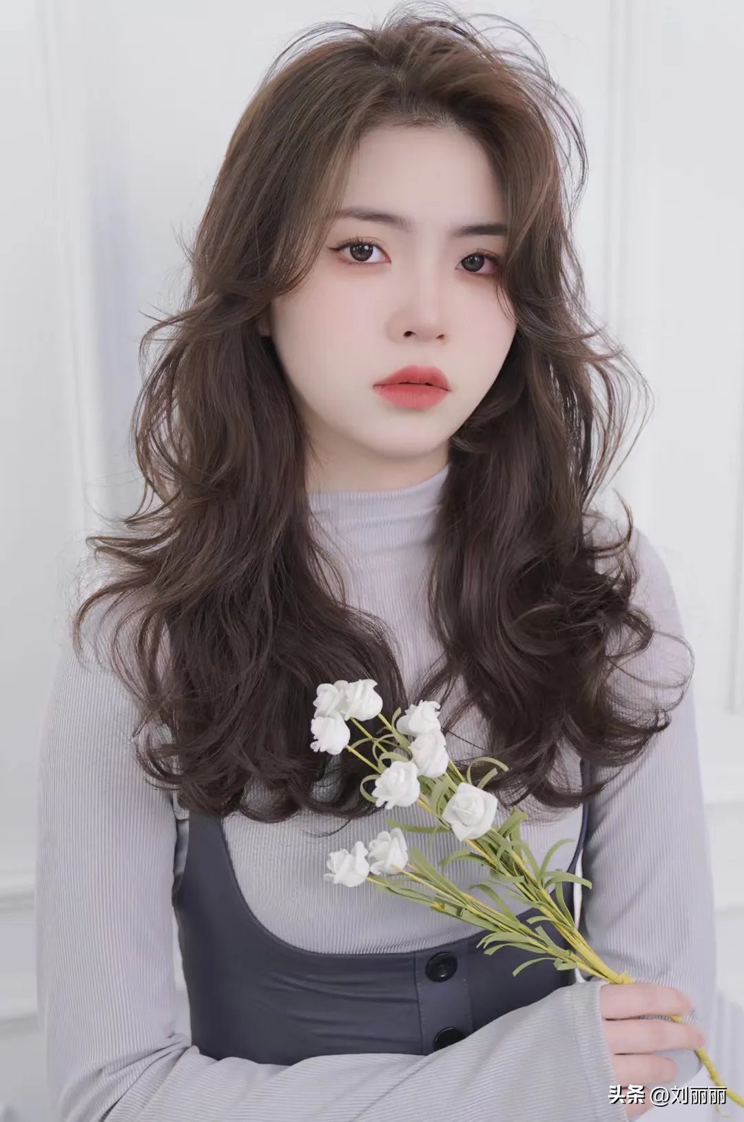 一分钟就能搞定的流行发型太美了,最适合剪的20款发型