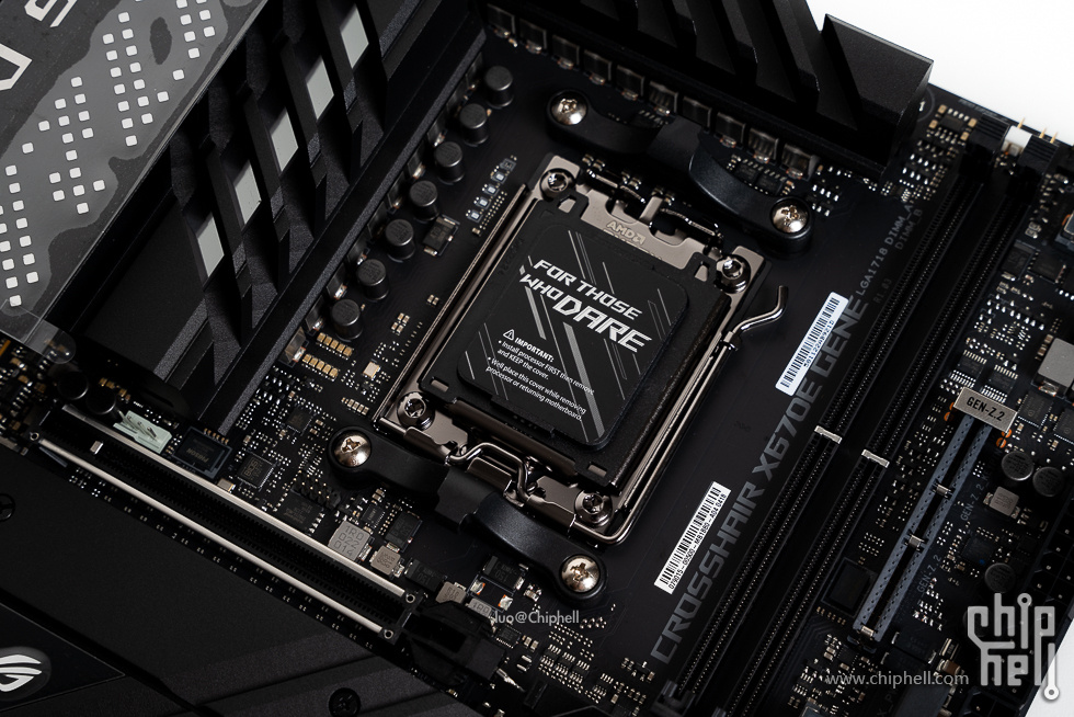 华硕tufgaminggt502弹药库白色,华硕gt502机箱黑橙搭配