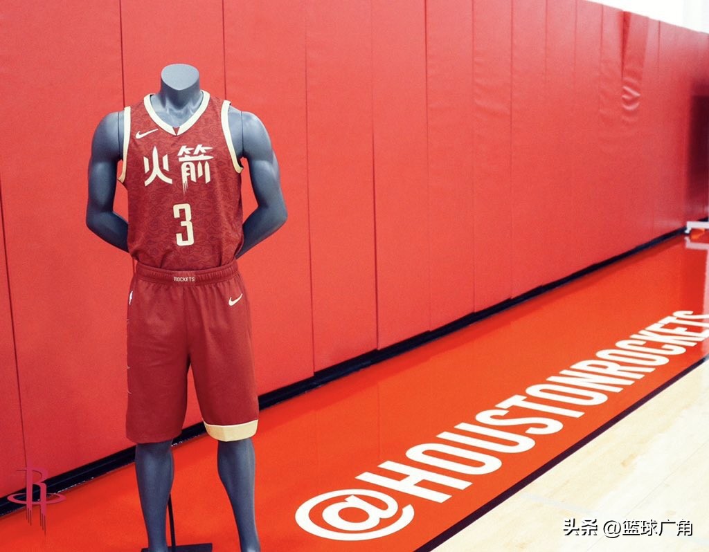 NBA史上首件“中文球衣”9年前问世，这时间后便走入历史