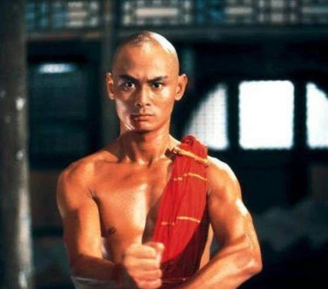 内地8位过气艺人现状,9位定居内地的过气港星