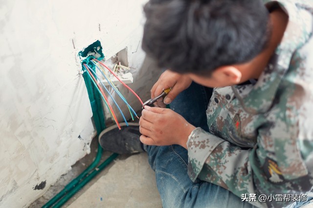 100平三室二厅二卫装修大概多少钱,在孝感装修房子100平一般要多少钱