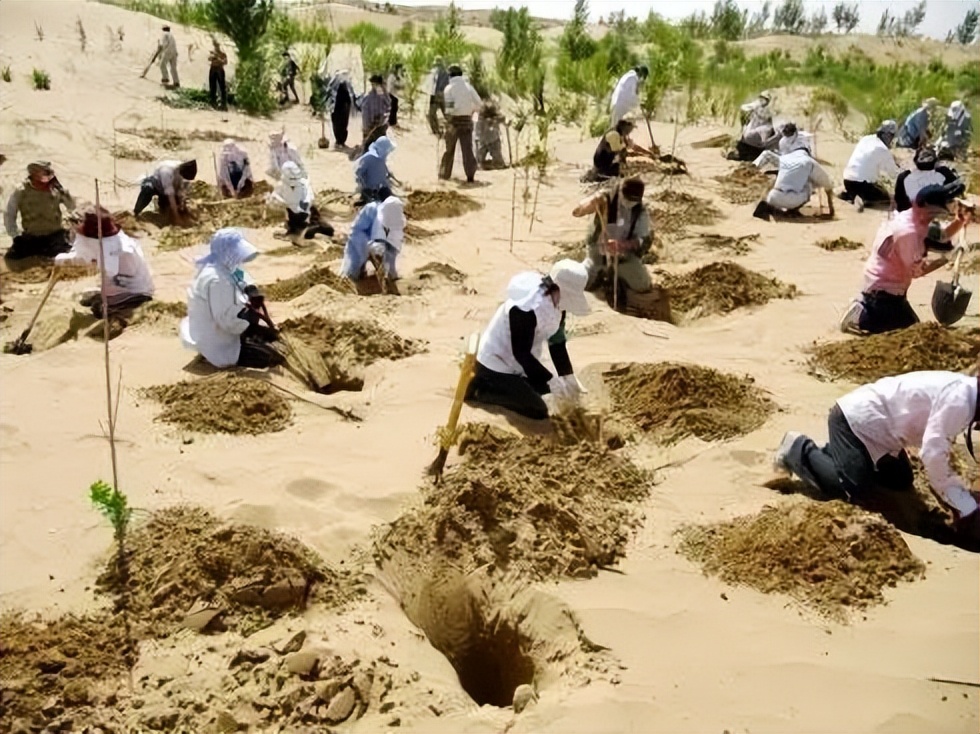 14吨级空间站,400吨国际空间站有多重