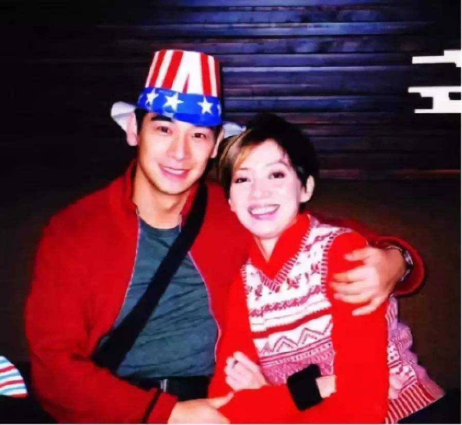 9对“阴阳相隔”的昔日情侣，4个癌症，3个自杀，2个意外