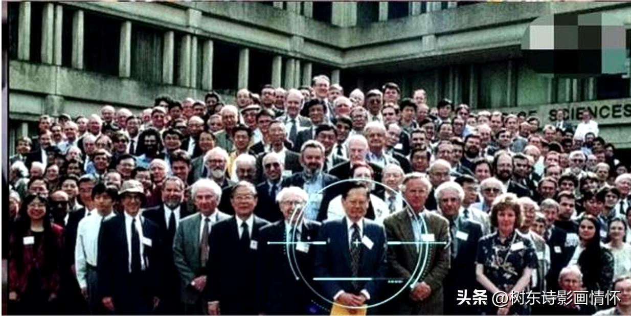 如何评价杨振宁在科学上的成就,说说杨振宁有哪些顶级科学成就