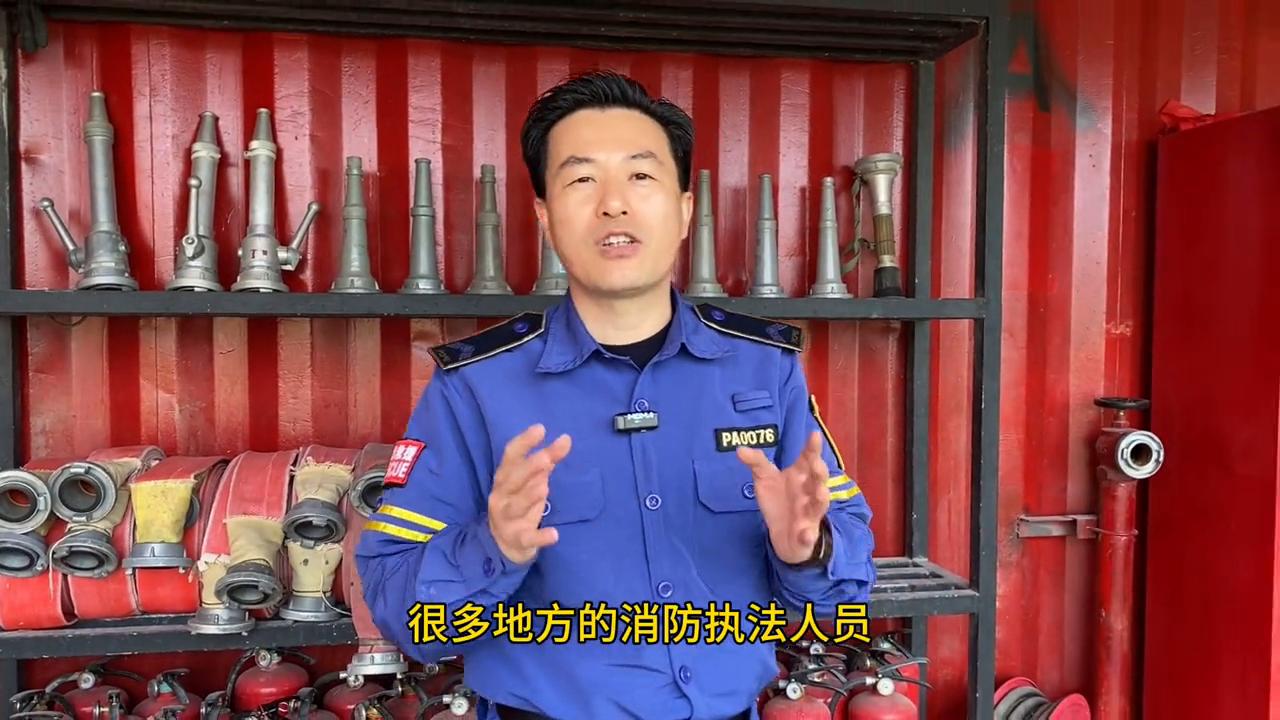 干粉灭火器两年了会结块吗,干粉灭火器满几年再充装