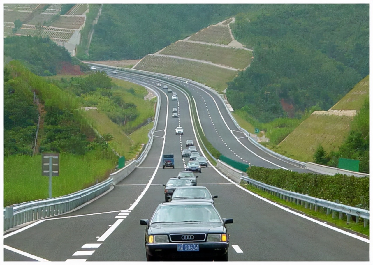 超速交管12123多久能查到,高速公路超速在12123上多久能查到