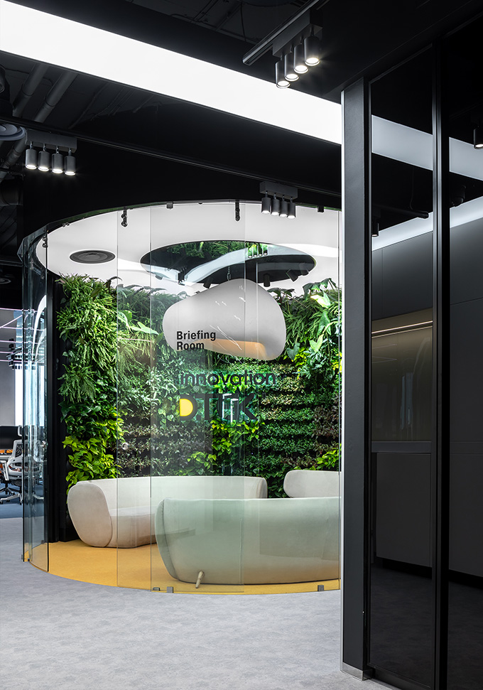 趣味纷呈教育平台Academy2.0基辅办公场所设计欣赏