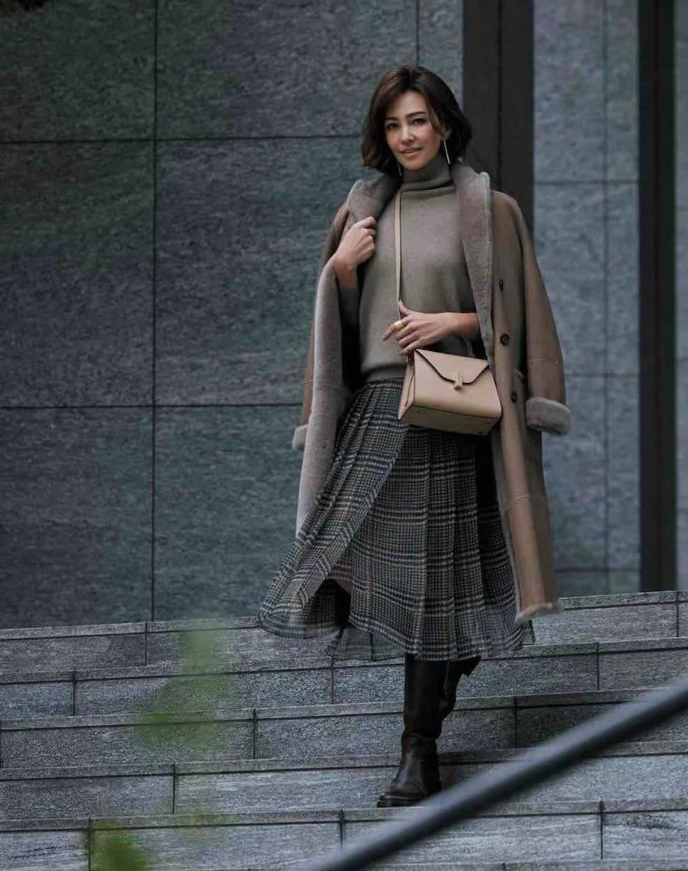 半裙女款爆款2022新款秋冬星空裙,今年最流行的裙子半裙