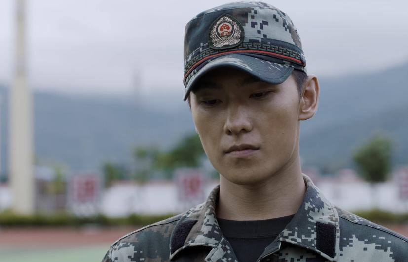 3天*放播**量2.3亿！30岁杨洋“换脸式”演技出圈，这个男人有多狠？