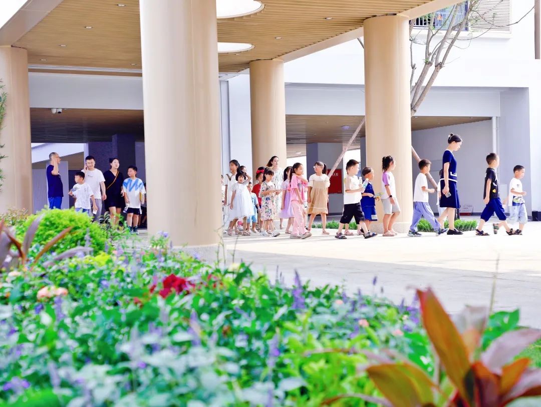 新津石笋街小学是挂名还是分校,石笋街小学新津分校待遇怎么样