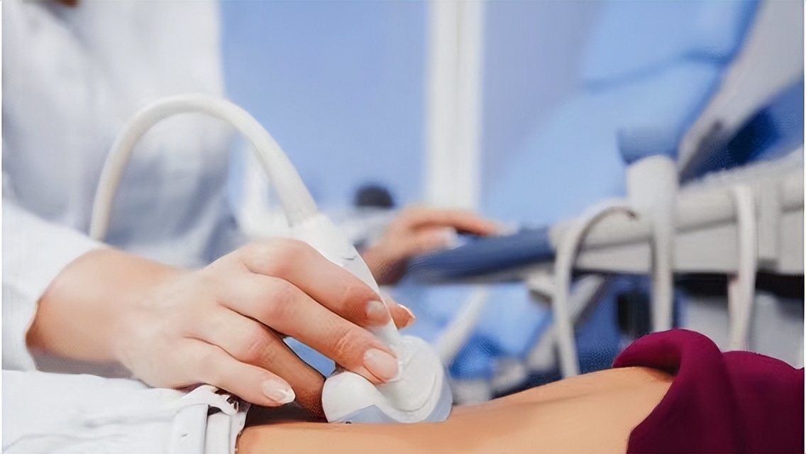 58岁女子小腹疼痛，按盆腔炎治疗半年无效，换家医院才发现误诊了